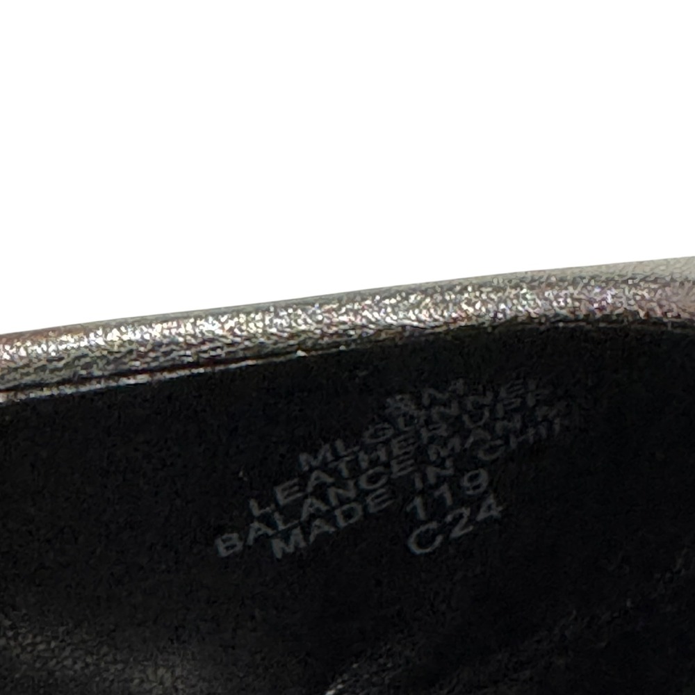 Marc Fisher LTD Gunner Flats Metallic Silver Leather Pointed Toe Slip On Size 8 - Picture 3 of 13